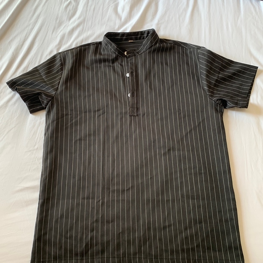 Mandarin collar striped shirt